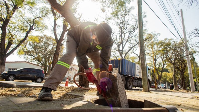Atención y mantenimiento de las cloacas en el Oeste de la Ciudad
