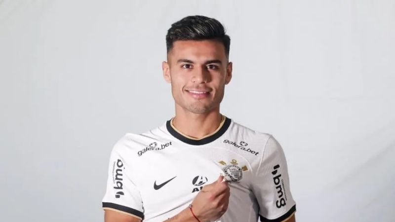 Corinthians le dio la bienvenida a Fausto Vera
