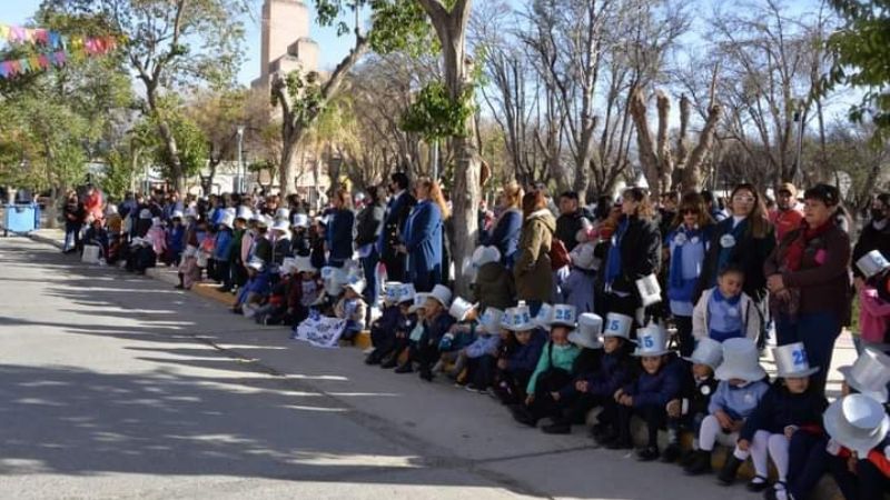 El Intendente de Santa María acompañó a la Comunidad Educativa del JIN 17
