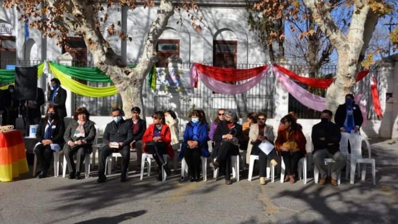 El Intendente de Santa María acompañó a la Comunidad Educativa del JIN 17