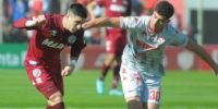 UNIÓN goleó 3-0 a Lanús, en duelo de clubes comprometidos con la Copa Sudamericana.
