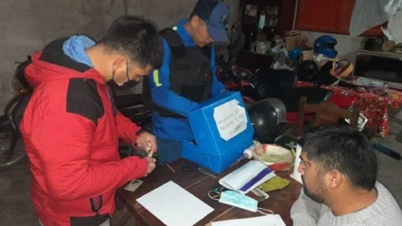 Secuestran un celular por delito de Grooming