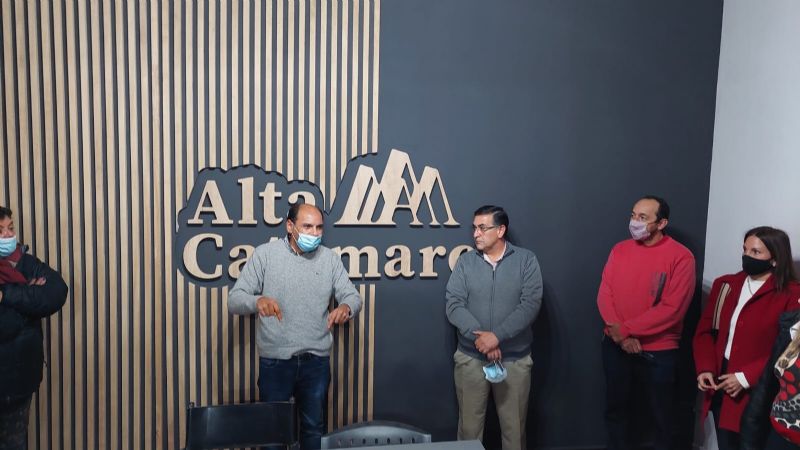 El intendente Saadi recorrió las nuevas oficinas de la Asociación de Agencias de Viajes