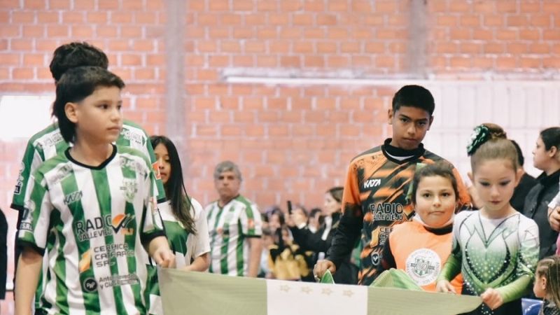 Celebración con reconocimiento para San Martín del Bañado