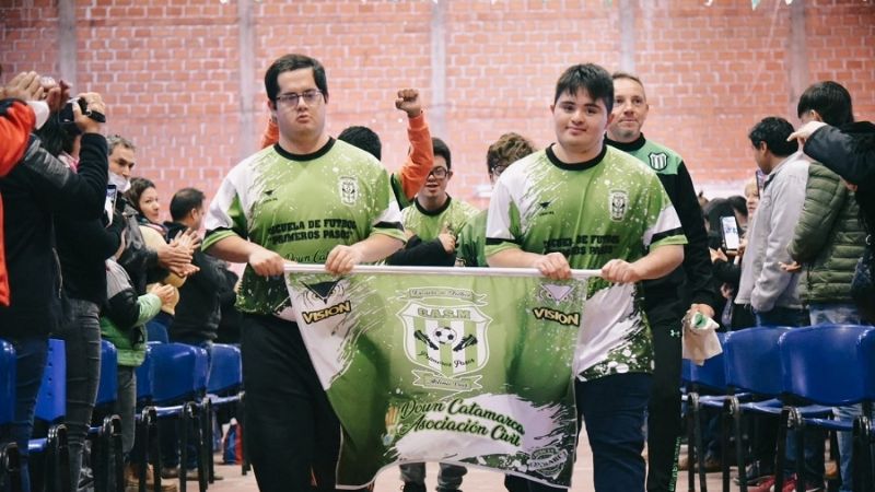 Celebración con reconocimiento para San Martín del Bañado