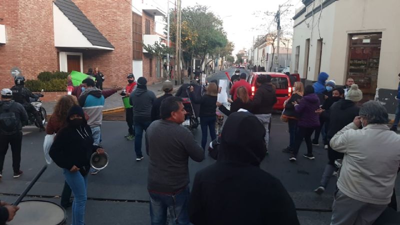 Ahorristas pidieron a la justicia por la devolución de la plata