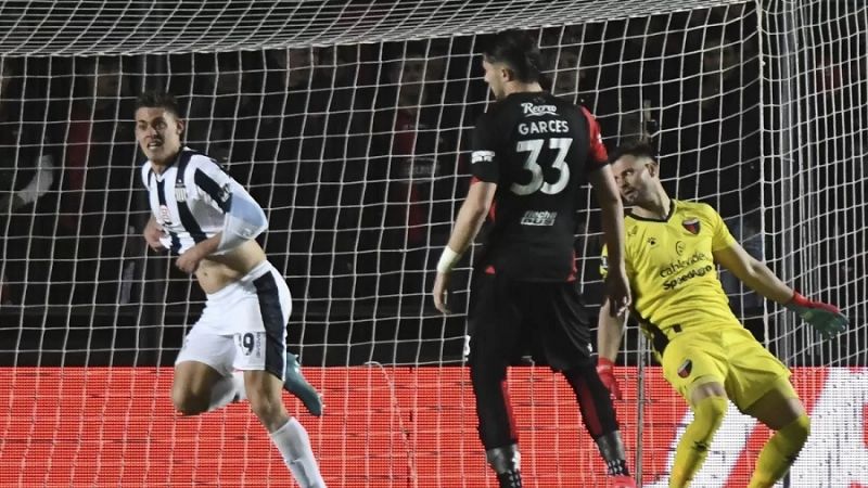 Talleres venció a Colón y pasó a 4tos. de la Libertadores