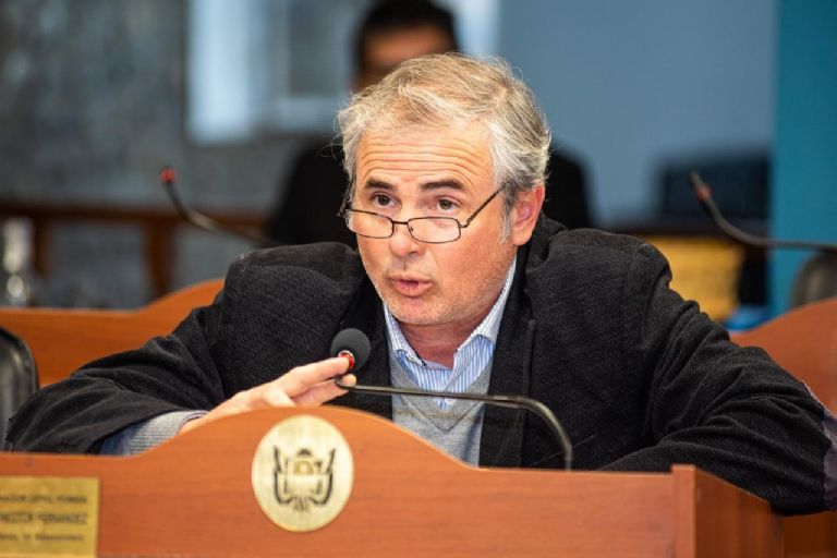 Héctor Fernández - Senador por Pomán