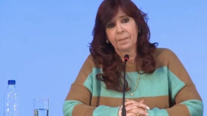 “La renuncia de Guzmán fue un acto de irresponsabilidad y de desestabilización institucional”