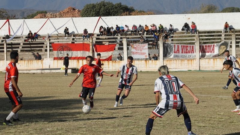 Villa Dolores más arriba y pardas de Sureños-Independiente