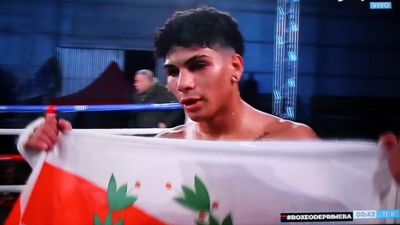 “Sansón” Rosa retuvo el título latino superligero CMB