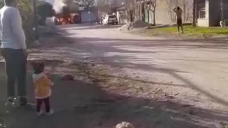 Voraz incendio destruyó un lubricentro en Valle Viejo