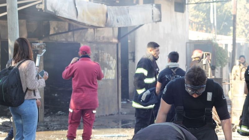 Voraz incendio destruyó un lubricentro en Valle Viejo