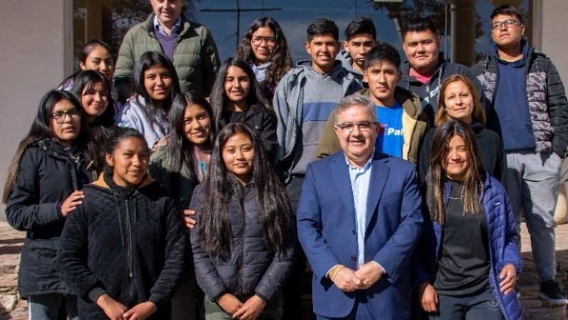 Alumnos de Antofagasta y El Peñón, con destino a Mar del Plata
