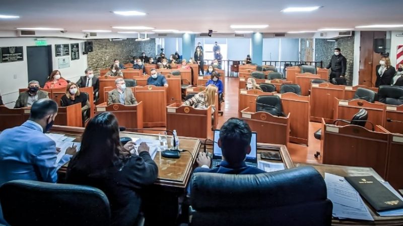 Repudio a actitud machista y de violencia política por parte de Hugo Avila