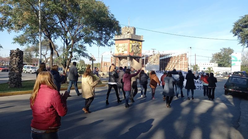 Masiva movilización de trabajadores de la salud en Valle Viejo y Capital