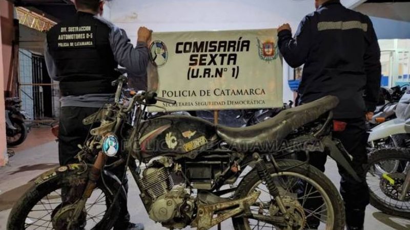 Encuentran una moto robada en un taller