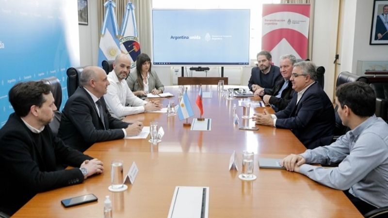 Reunión para el desarrollo logístico del transporte del Litio