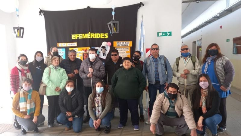 Educación llevó cuentos sonoros a la Escuela de Educación Especial N° 998