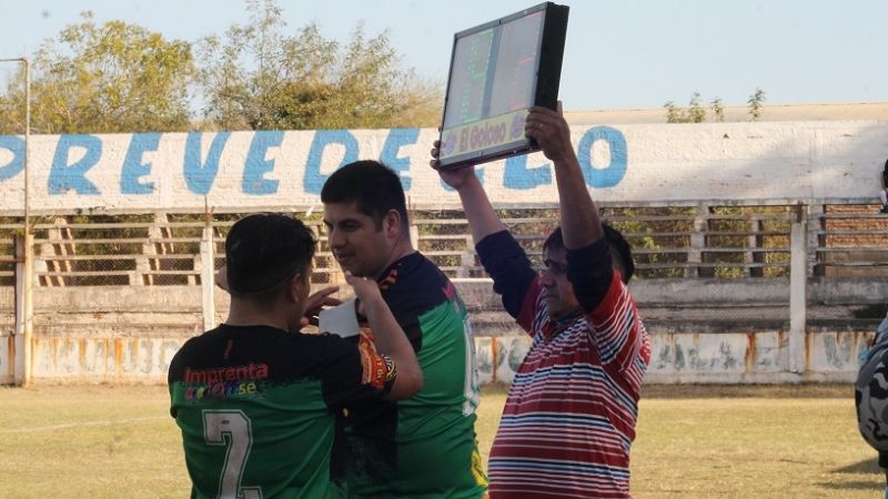 Y “Saviolita” Aragón” le hizo un gol a San Martín en el clásico
