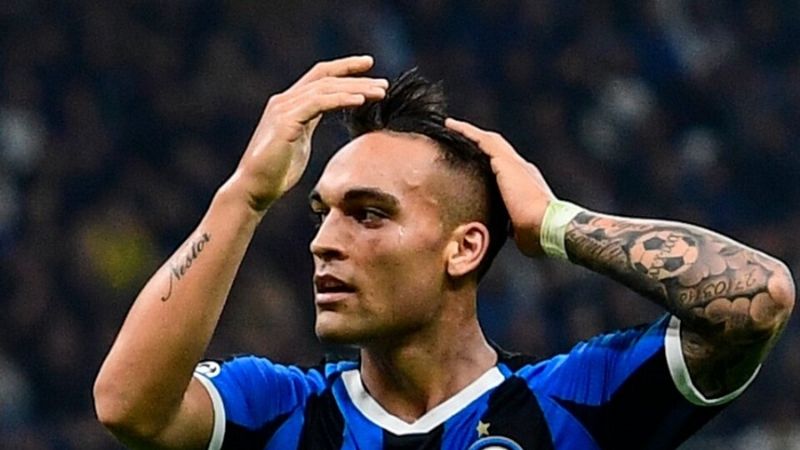 Varios argentinos en el arranque del fútbol europeo