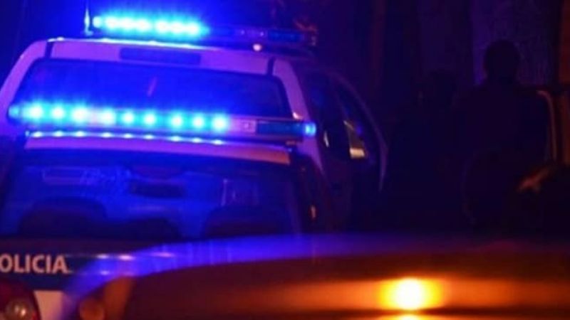 Chocaron a un hombre cuando cruzaba la calle