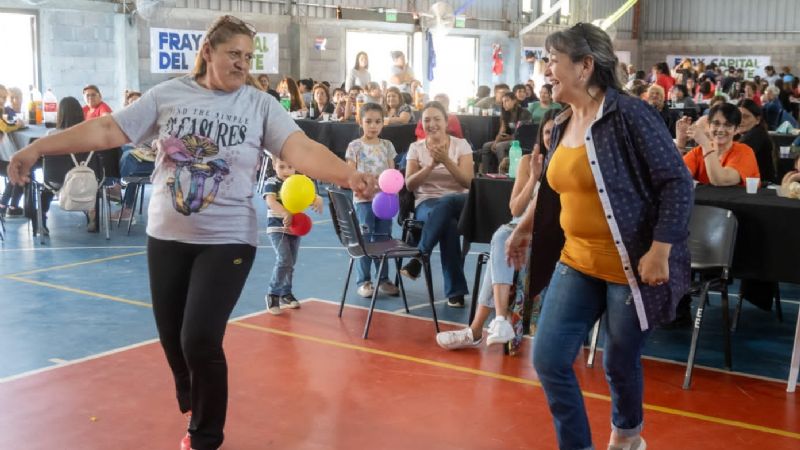 Fiesta por el 1er aniversario de la Casa de la Mujer
