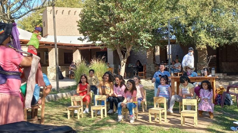 La Capital a pleno de turistas