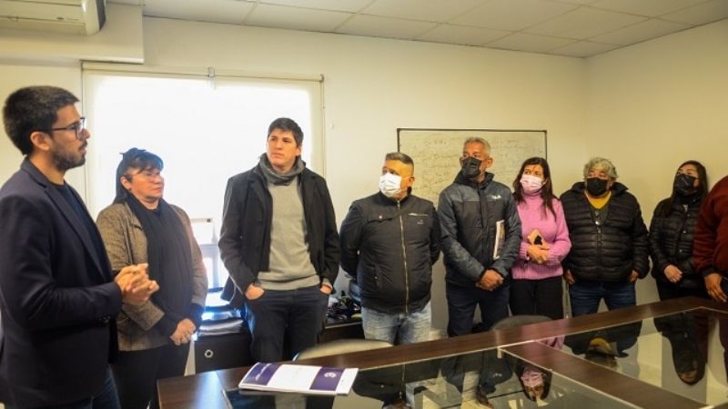 Entrega de matrícula a la Asociación Mutual de Policías