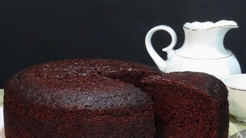 Detienen a profesora por entregar a colegas porciones de bizcochuelo con marihuana