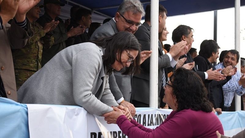 En Los Altos, el Gobernador encabezó el acto central en conmemoración a San Martín