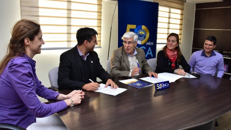 Firma de Convenio con el Consejo Profesional de Ciencias Económica