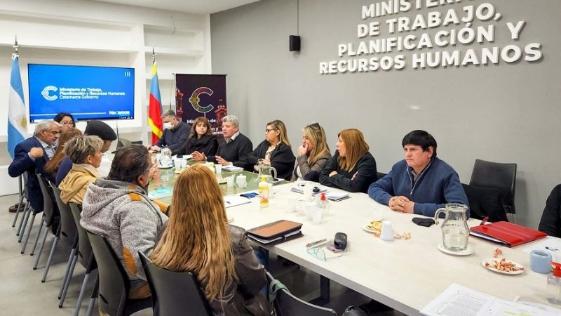 El Gobierno se reunió con la Intersindical Docente