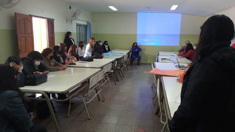 Taller de ESI para docentes y directivos de la escuela N°229 de Valle Viejo