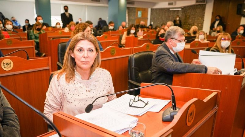 La diputada Mercado pidió igualdad de condiciones en los Municipios