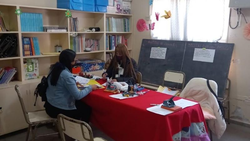 Docentes acudieron a la inscripción de Junta de Clasificación en Santa Rosa