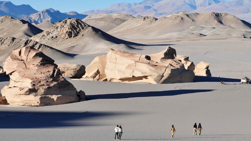 Turistas quedaron varados en el Campo de Piedra Pómez