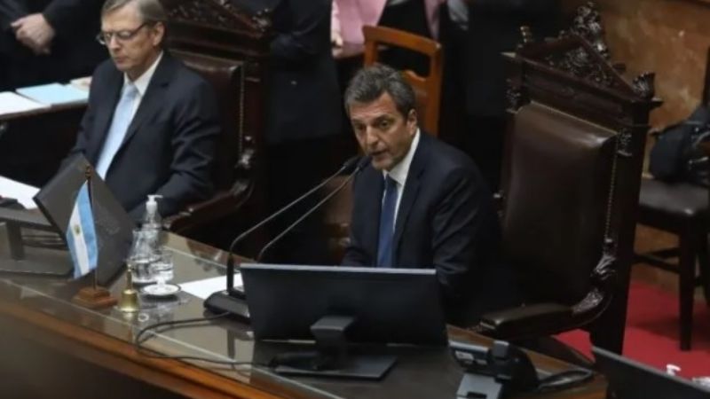 La Cámara de Diputados le aceptó la renuncia a Sergio Massa