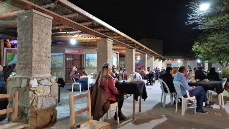 Sigue la peña estable de la Casa de la Puna