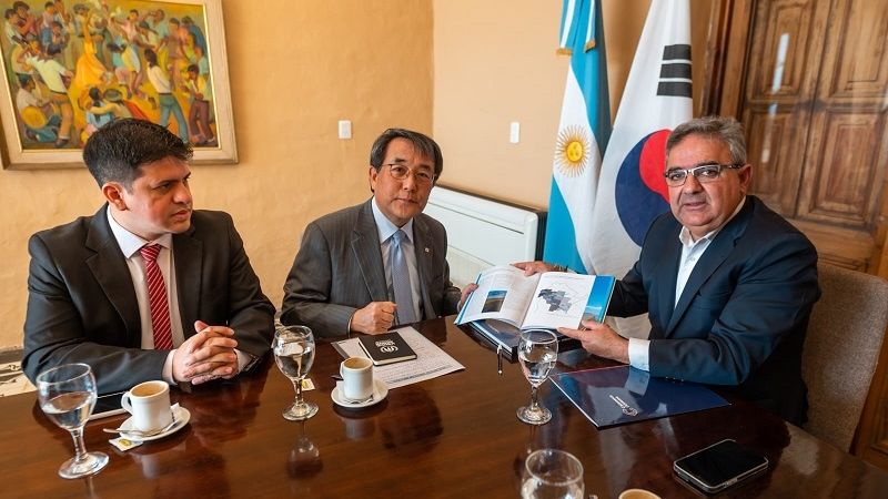 Reunión con el Embajador de Corea