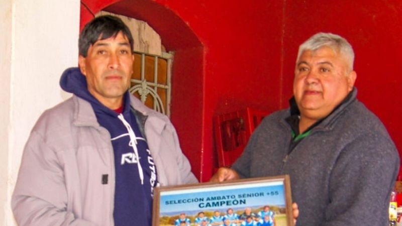 Ambato agasajó a los campeones Sénior +55