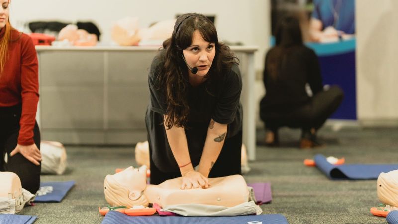 Con gran convocatoria, empezaron los talleres de RCP