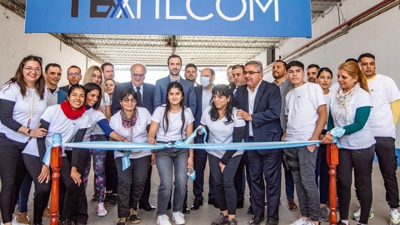 Se inauguraron una planta textil y una fábrica de confección