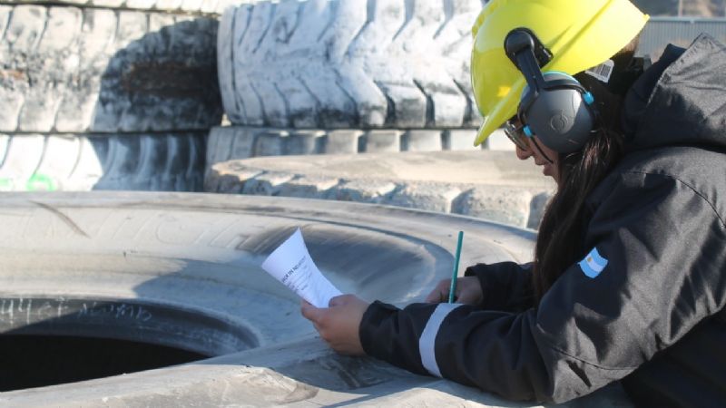Catamarca: Invirtieron 300 millones para la primera planta de reciclado de neumáticos mineros