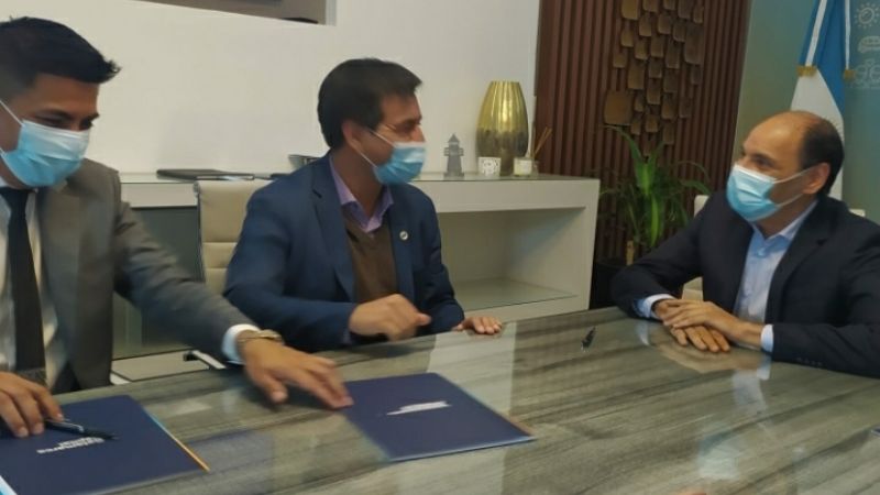 Matriculados de Ciencias Económicas podrán a acceder a Créditos en la Capital