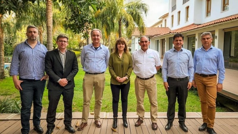 Agenda de trabajo con representantes de la empresa chilena Ferronor