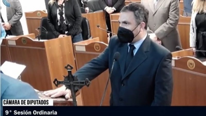 Asumió Julio Guzmán en reemplazo de Barros