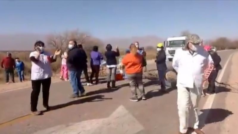 Piquete en Tinogasta