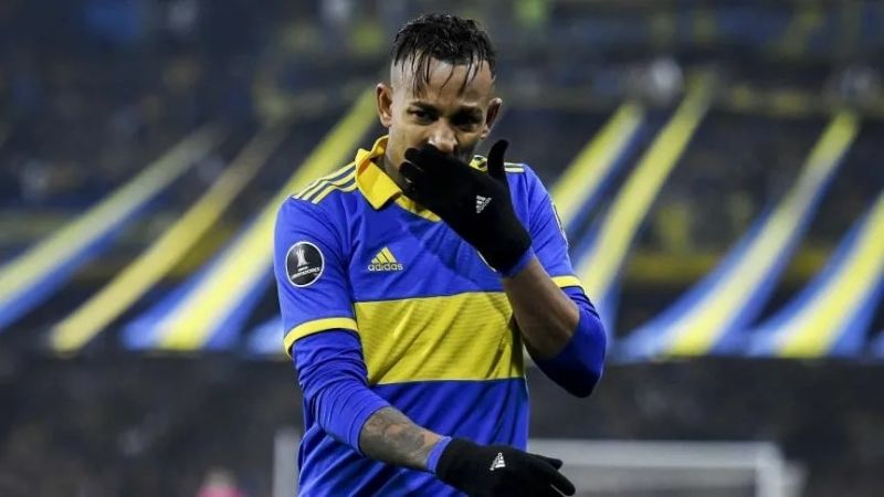 Villa se lesionó; se pierde el Superclásico y el resto del año