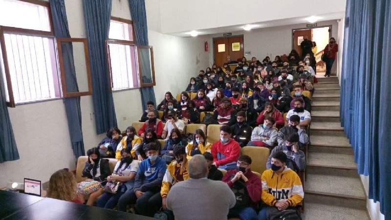 La Facultad de Humanidades promociona sus carreras